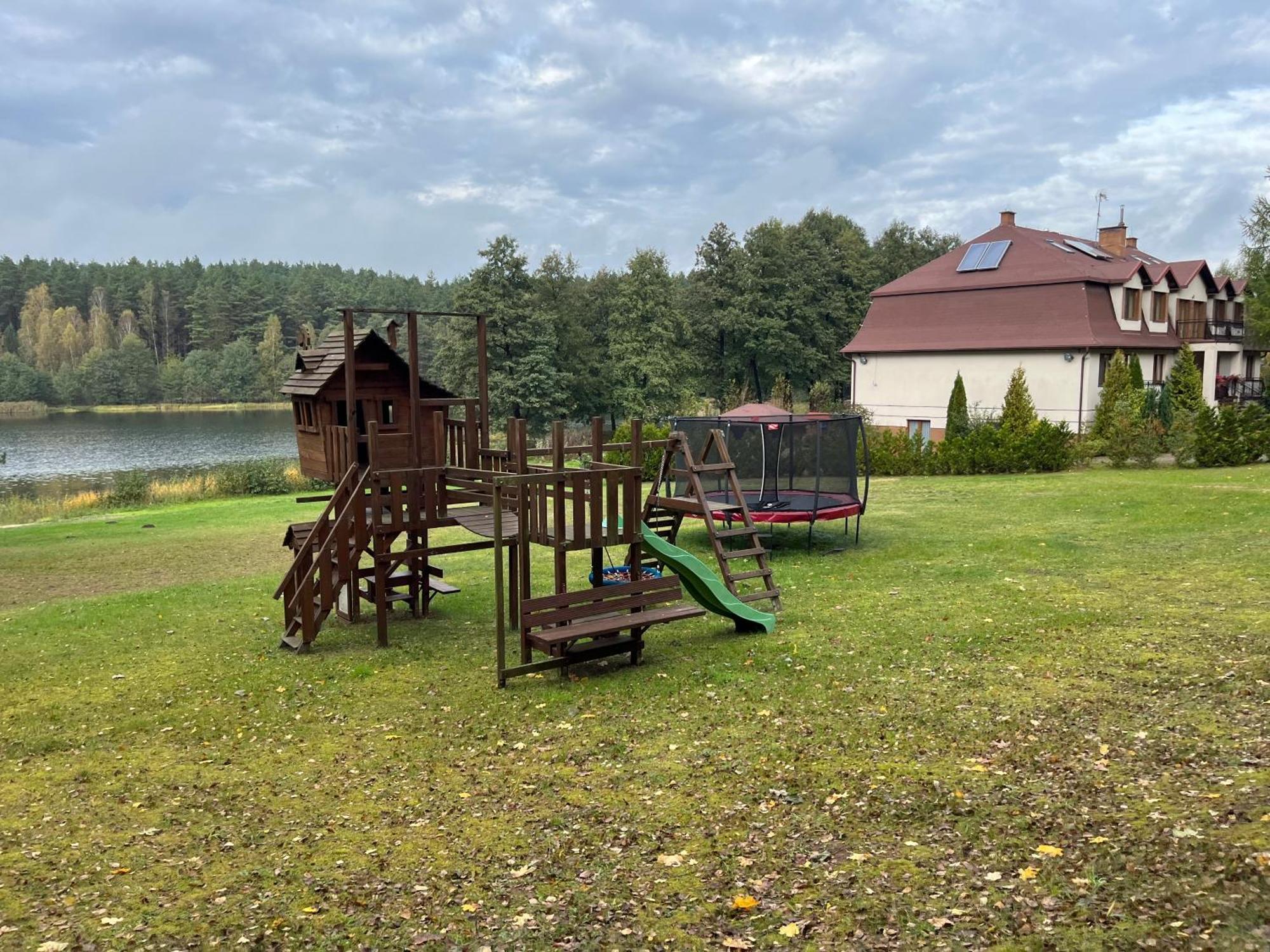 Domek Caloroczny Hawaje Nad Jeziorem Kazub Cieciorka Bagian luar foto
